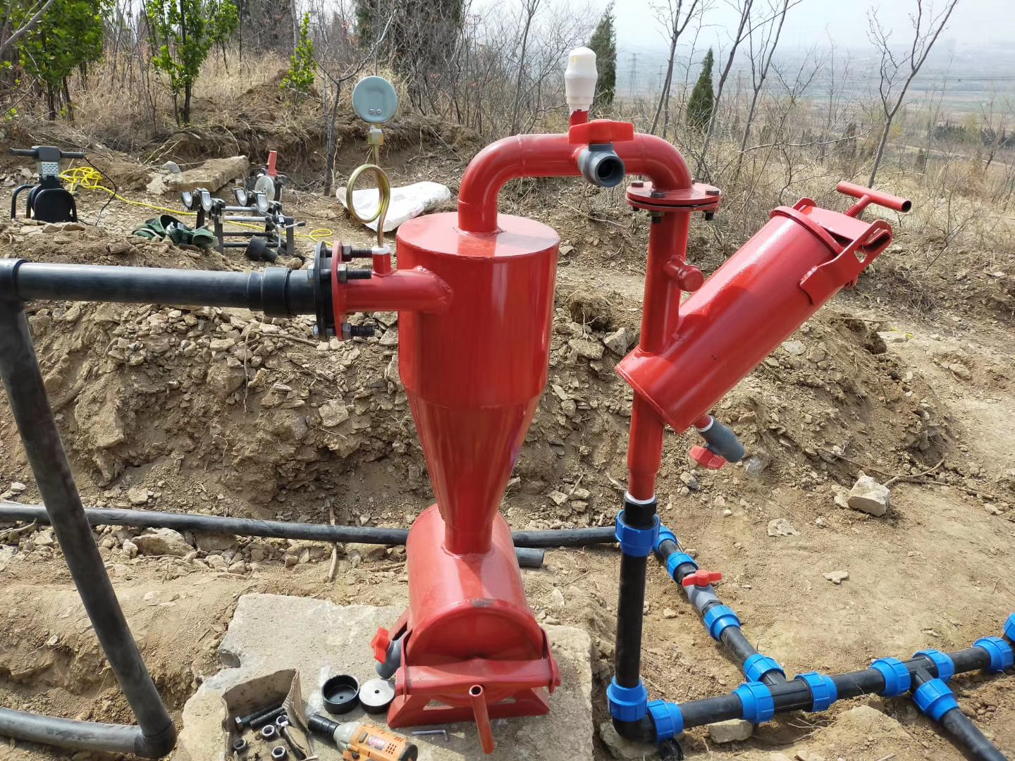 ���̰���